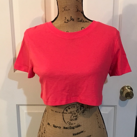 Women’s forever 21 hot pink crop top - Picture 2 of 6